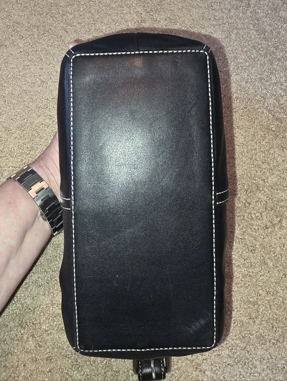 COACH Y2K Black Leather Shoulder Bag with Contrast Stitching #B061-9564